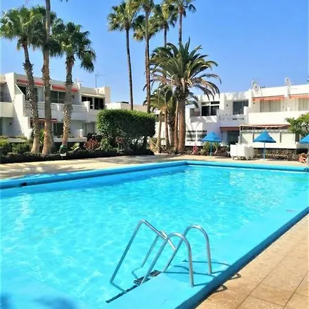 Cozy One Bedroom With Spacious Terrace. Pool And Garden View *