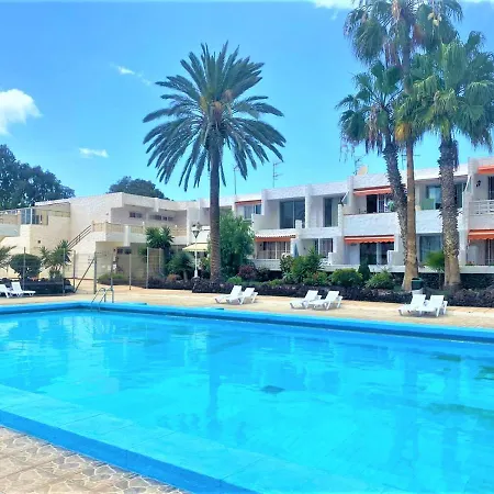 Cozy One Bedroom With Spacious Terrace. Pool And Garden View Apartment