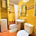Appartement Cozy One Bedroom With Spacious Terrace. Pool&garden View