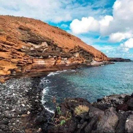 Cozy One Bedroom With Spacious Terrace. Pool And Garden View *